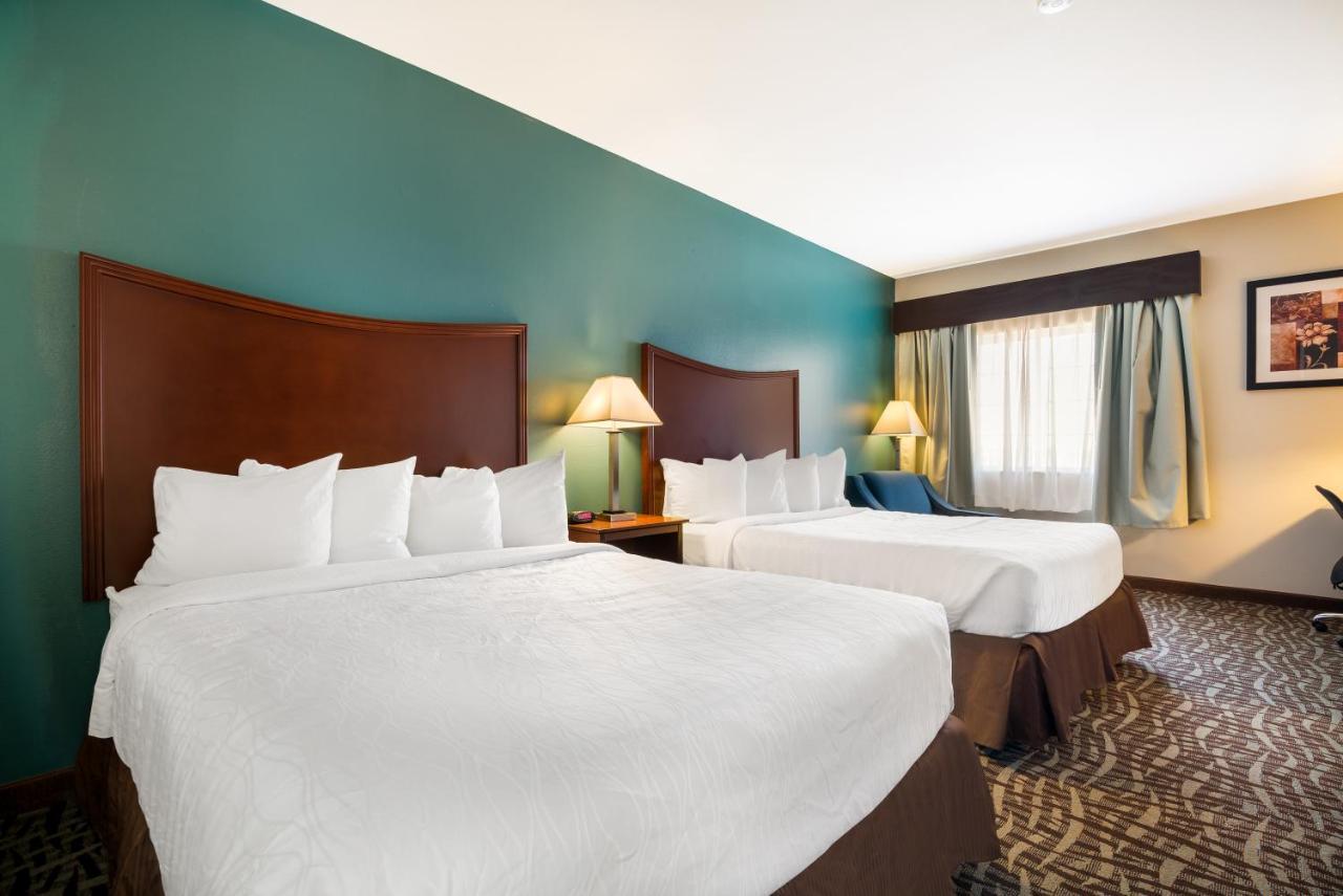 Surestay Plus Hotel By Best Western Topeka Dış mekan fotoğraf