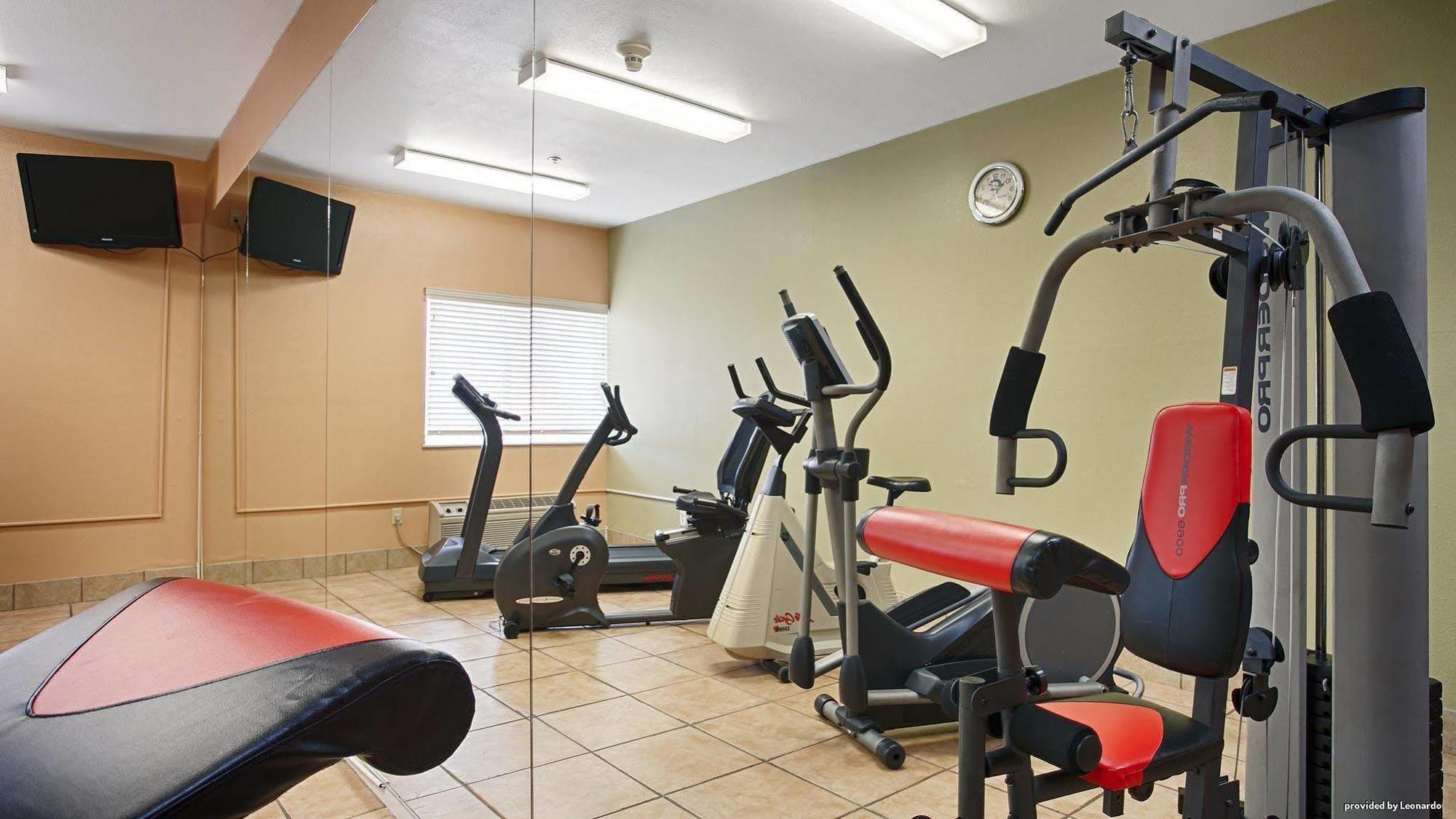 Surestay Plus Hotel By Best Western Topeka Dış mekan fotoğraf
